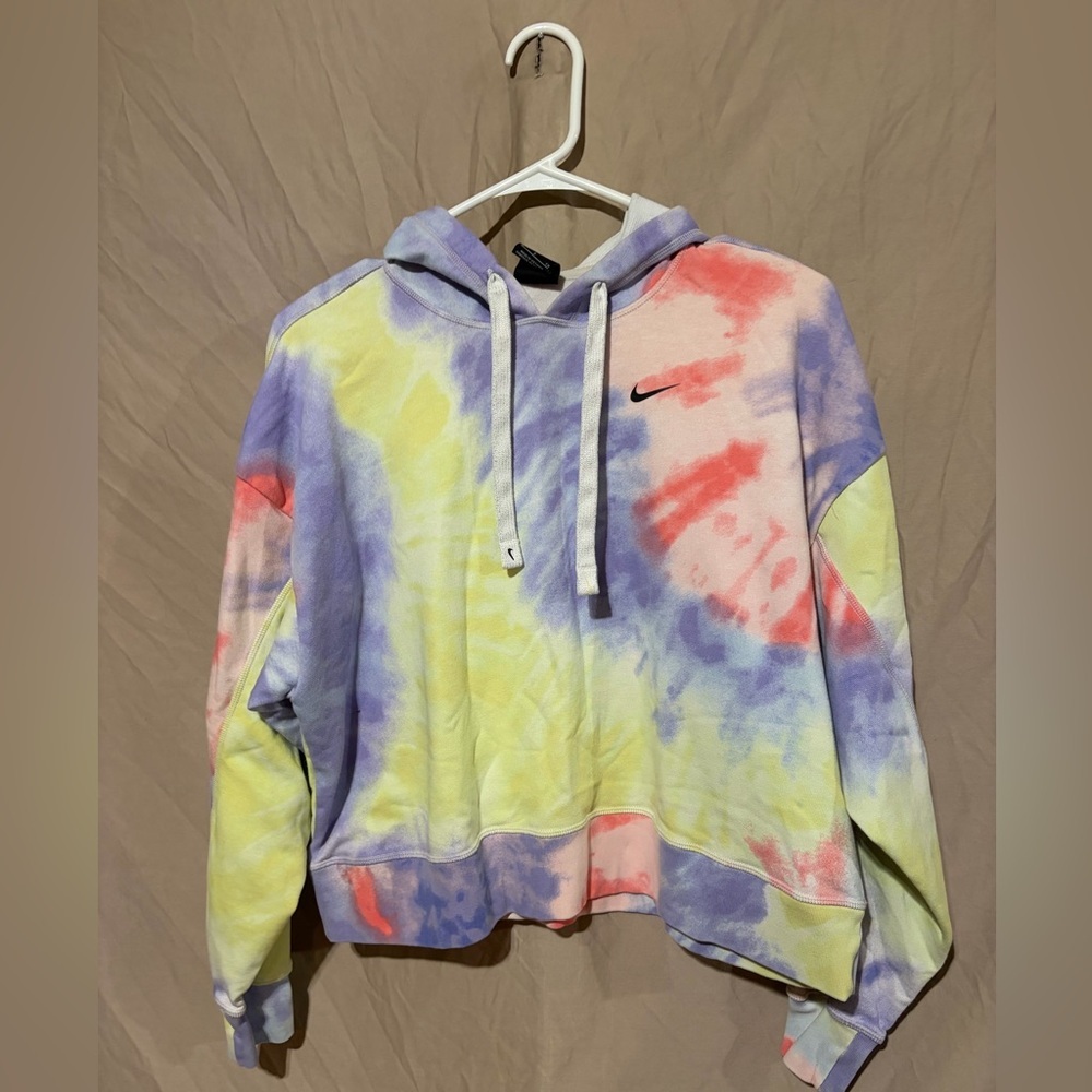 Nike sweatshirt